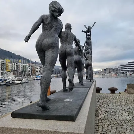 Apartamento Byleilighet I Sjokanten M Terrasse *