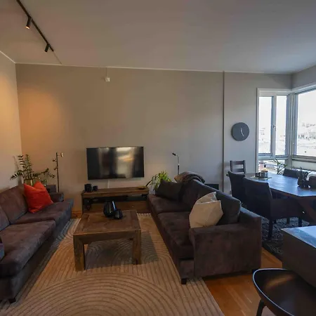 Appartement Byleilighet I Sjokanten M Terrasse